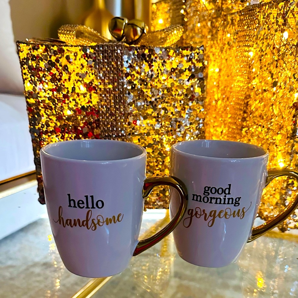 Mr&Mrs Good Morning mugs (white w/gold handles) NEW in box